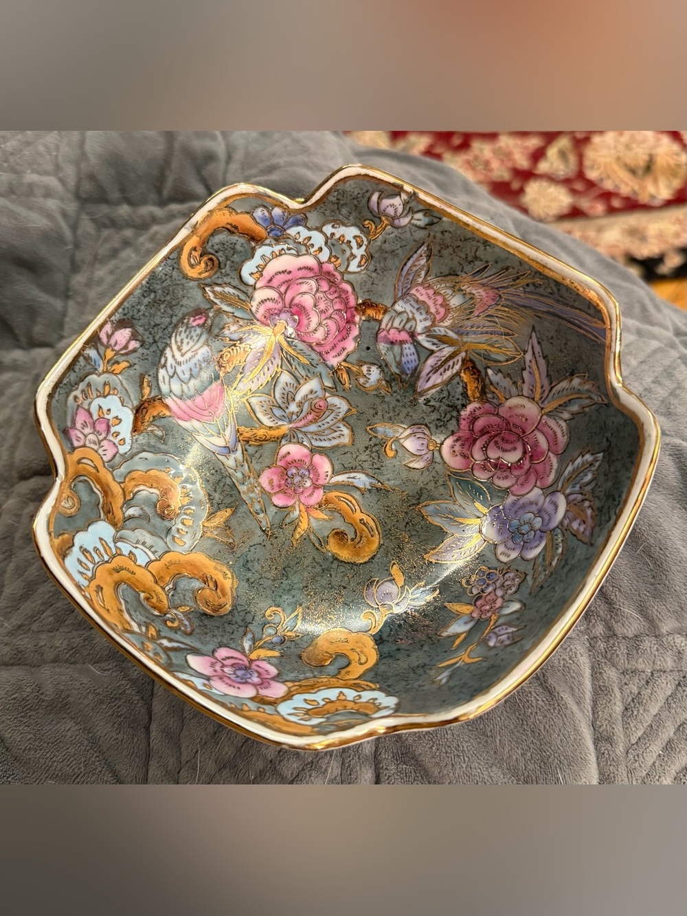 Vintage Chinese Decorative Porcelain Bowl